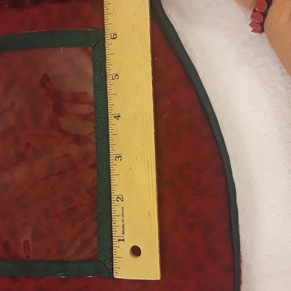 Current Cat Christmas Stocking..  Berry Plaid OS NWOT - Picture 10 of 10